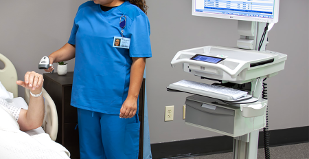 Nursing Simulation Lab Using Barcode Scanner and EMR Cart