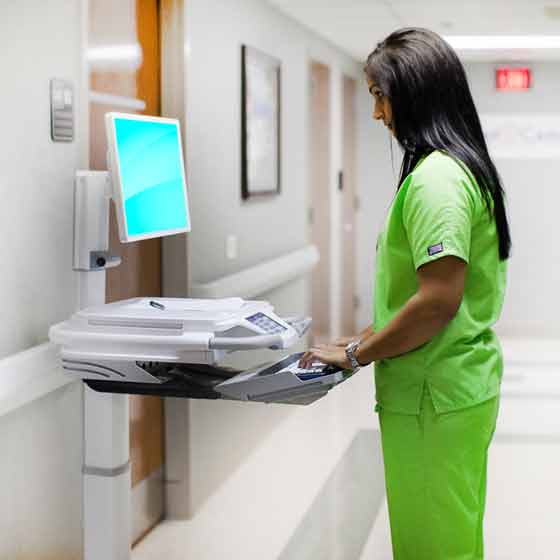 howard-medical-cart-in-use Howard Medical Cart In Use