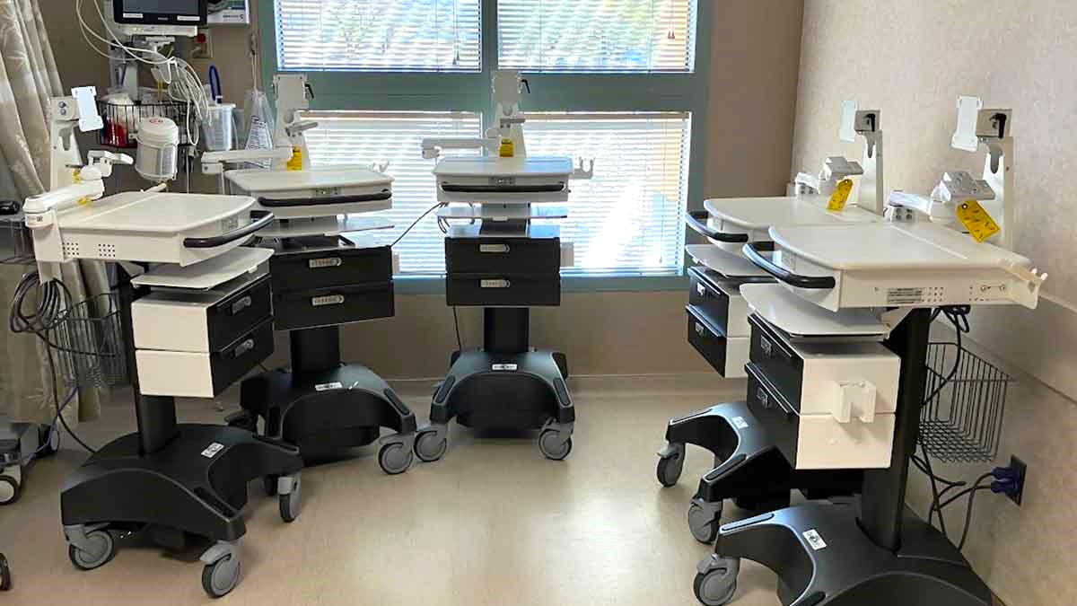 Custom Powered Medical Computer Carts